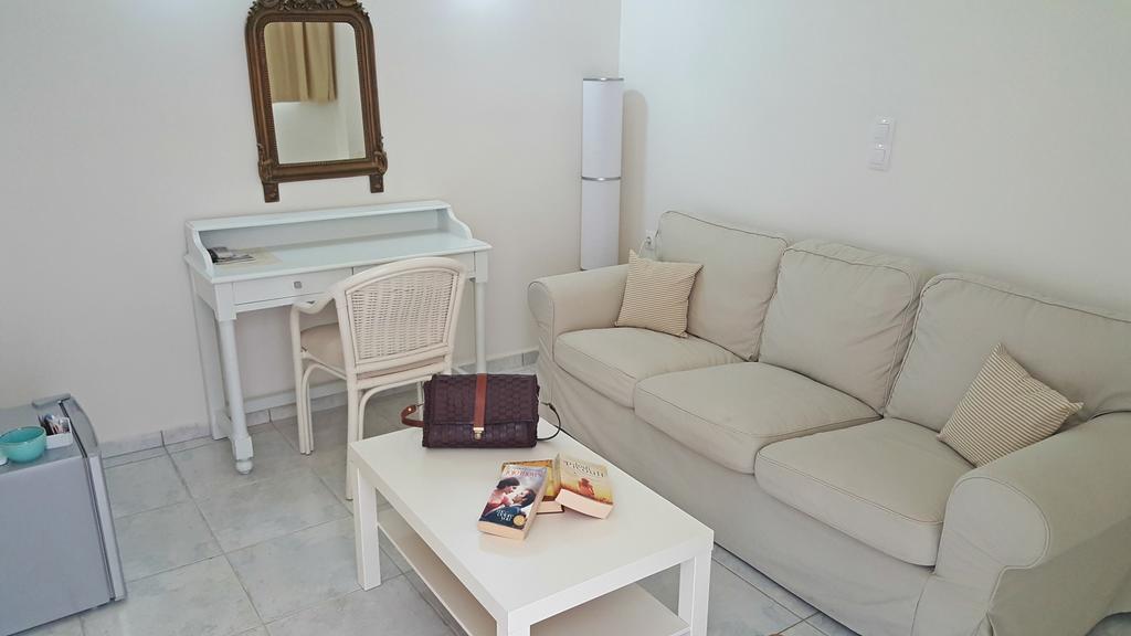 Filoxenia Beach Hotel Rethymno  Exterior photo